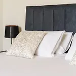 Tomhouse - Dolce Apartamento